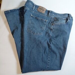 Wrangler Authentic Jeans Mens 44 X 30 Medium Blue Wash Cotton Stretch Straight